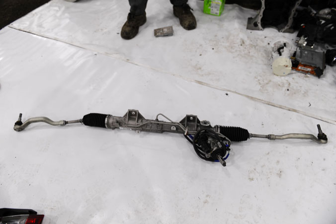 LATİTUDE ÇIKMA YEDEK PARÇA LAGUNA 3 DİREKSİYON KUTUSU